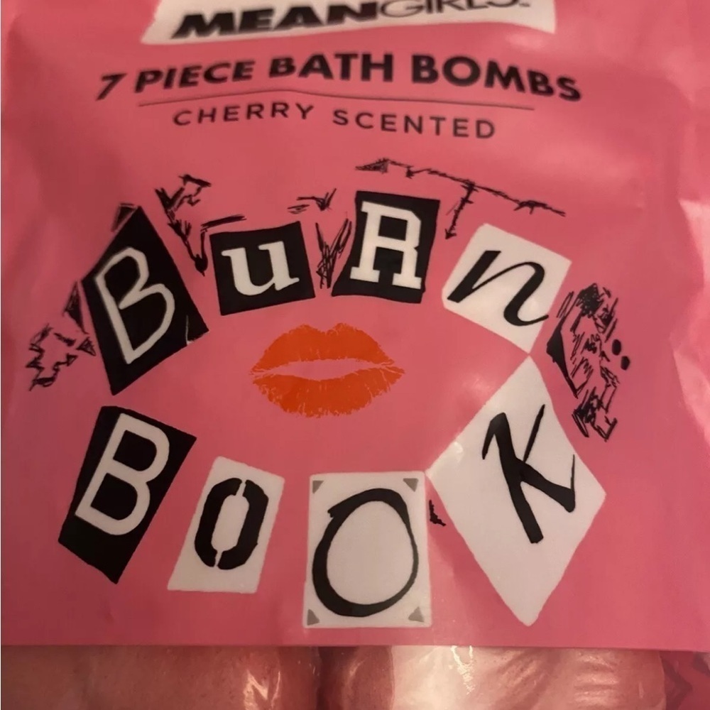 3/$25 Mean Girls Pink 7 Piece Bath Bomb Set - Picture 3 of 7